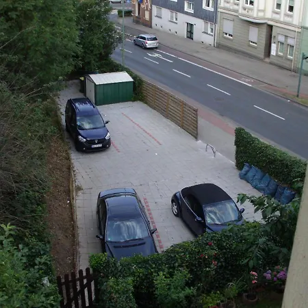 Schoenes Grosses 1 Et Parkplatz Nach Verfuegbarkeit 民宿 埃森
